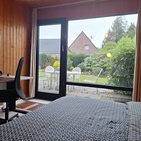 Hill Star בית נופש Mönchengladbach